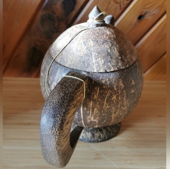 Coconut Shell Teapot - Picture 5 of 12